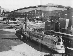 Mark Twain Zephyr leaving Saint Louis Union Station